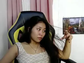 Chaturbate Live Sex of ur_small_girl