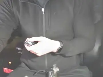 Chaturbate Live Sex Cam of dotyoureyezez