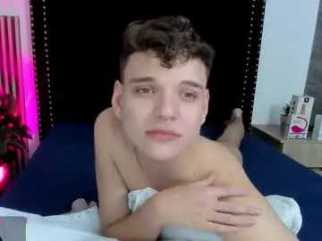 Chaturbate Sex Chat of naughty_twink_