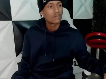 Chaturbate Free Live Porn of anderson_000