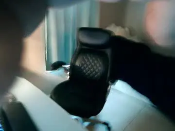 Chaturbate Free Porn Cam of cutefloridaguy25