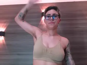 Chaturbate Live Porn of eva_monwalker