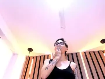 Chaturbate Best live sex cam show of eva_monwalker