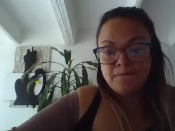 Chaturbate Best live sex cam show of lau16310