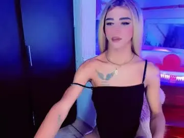 Chaturbate Sex Cam of marlydollts