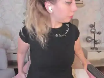 Chaturbate Nude Webcam of meredit_lane