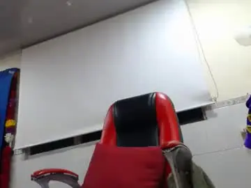 Chaturbate Nude Webcam of sexy_mature_hot01