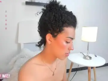 Chaturbate Live Sex Cam of yess__daddyy