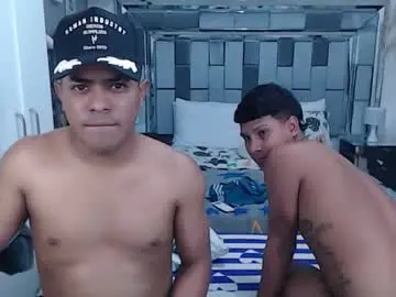 Chaturbate Watch Live Sex Cams of boys_pleasure26