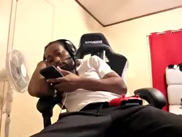 Chaturbate Live Porn of glomightyj