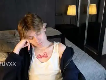 Chaturbate Nude Webcam of louie_evans