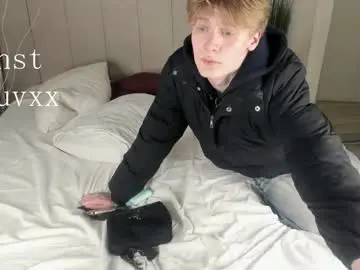 Chaturbate Free Live Porn of louie_evans