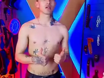 Chaturbate Live Sex of masterr_bdsm__