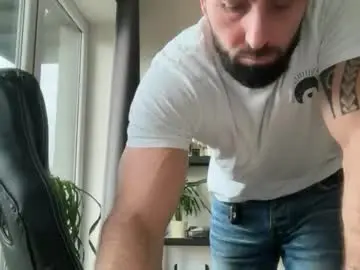 Chaturbate Watch Live Sex Cams of tommyx01