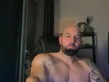 Chaturbate Free Porn Cam of tommyx01