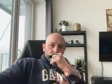 Chaturbate Sex Cam of tommyx01