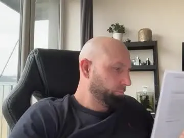 Chaturbate Free Porn Cam of tommyx01