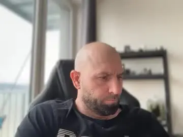 Chaturbate Free Porn Cam of tommyx01