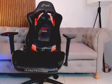 liam_colliins from chaturbate