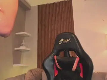 Chaturbate Live Sex Cam of liam_colliins