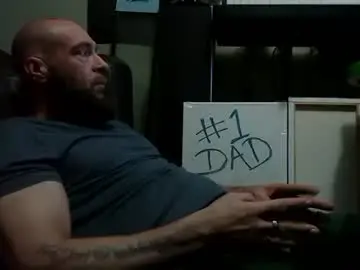 Chaturbate Live Porn of number1dad_