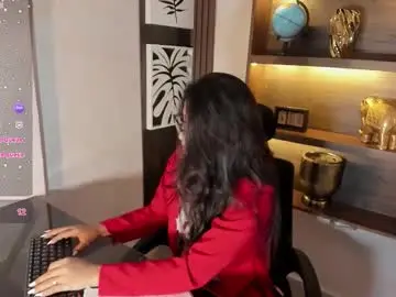 Chaturbate Live Sex Cam of staar_hot