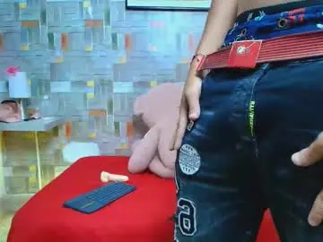 Chaturbate Adult Video Chat of aaron_antonella_mds