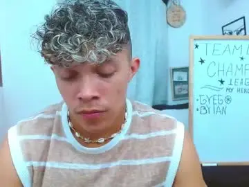 lucas_luxx1 from chaturbate