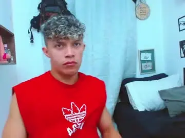 Chaturbate Nude Webcam of lucas_luxx1