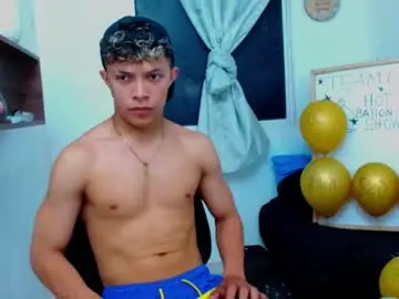 Chaturbate Nude Webcam of lucas_luxx1