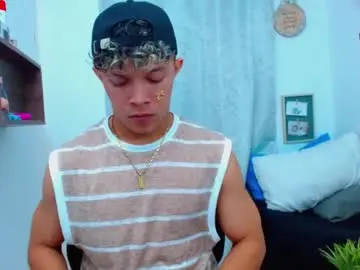 Chaturbate Sex Chat of lucas_luxx1