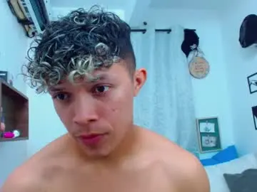 Chaturbate Live Porn of lucas_luxx1