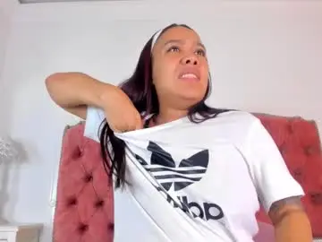 Chaturbate Adult Webcam of amber_roose75