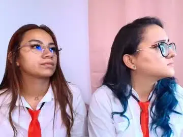 Chaturbate Nude Webcam of jules_n_gia