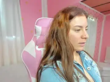 Chaturbate Live Sex Cam of persefone_saira