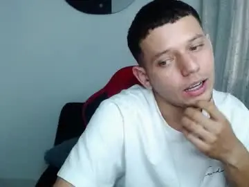 Chaturbate Watch Live Sex Cams of hans_fox723