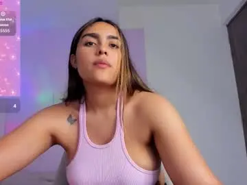 Chaturbate Live Sex Cam of caylin_jordan