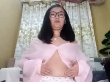 Chaturbate Live Sex Cam of ivory_vibe