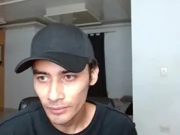 Chaturbate Live Sex of aureliv1