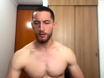 Chaturbate Best live sex cam show of enzo_savage