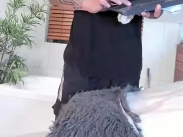 Chaturbate Live Sex Cam of mrjustin_