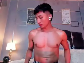Chaturbate Live Porn of oliver_mr_