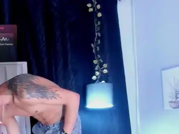 Chaturbate Live Porn of oliver_mr_