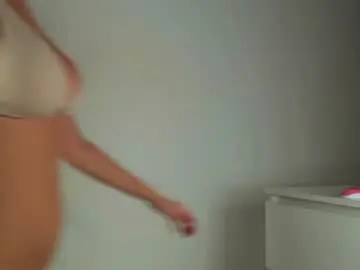 trixie_taylor from chaturbate