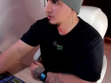 Chaturbate Free Porn Cam of kingbear777