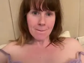 Chaturbate Adult Video Chat of red_head_rosie_69