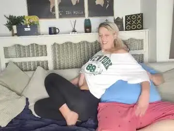 Chaturbate Free Live Porn of sunshine_diddy