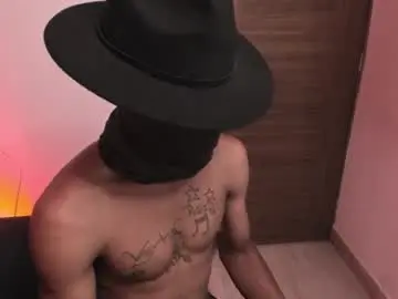 Chaturbate Live Sex Cam of calvinbround