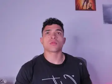 Chaturbate Adult Video Chat of gerson_zt