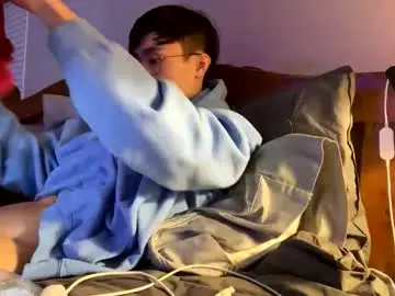 Chaturbate Nude Webcam of hottiewithabody101